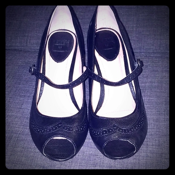 Frye Maya Mary Jane Pump - Picture 1 of 3